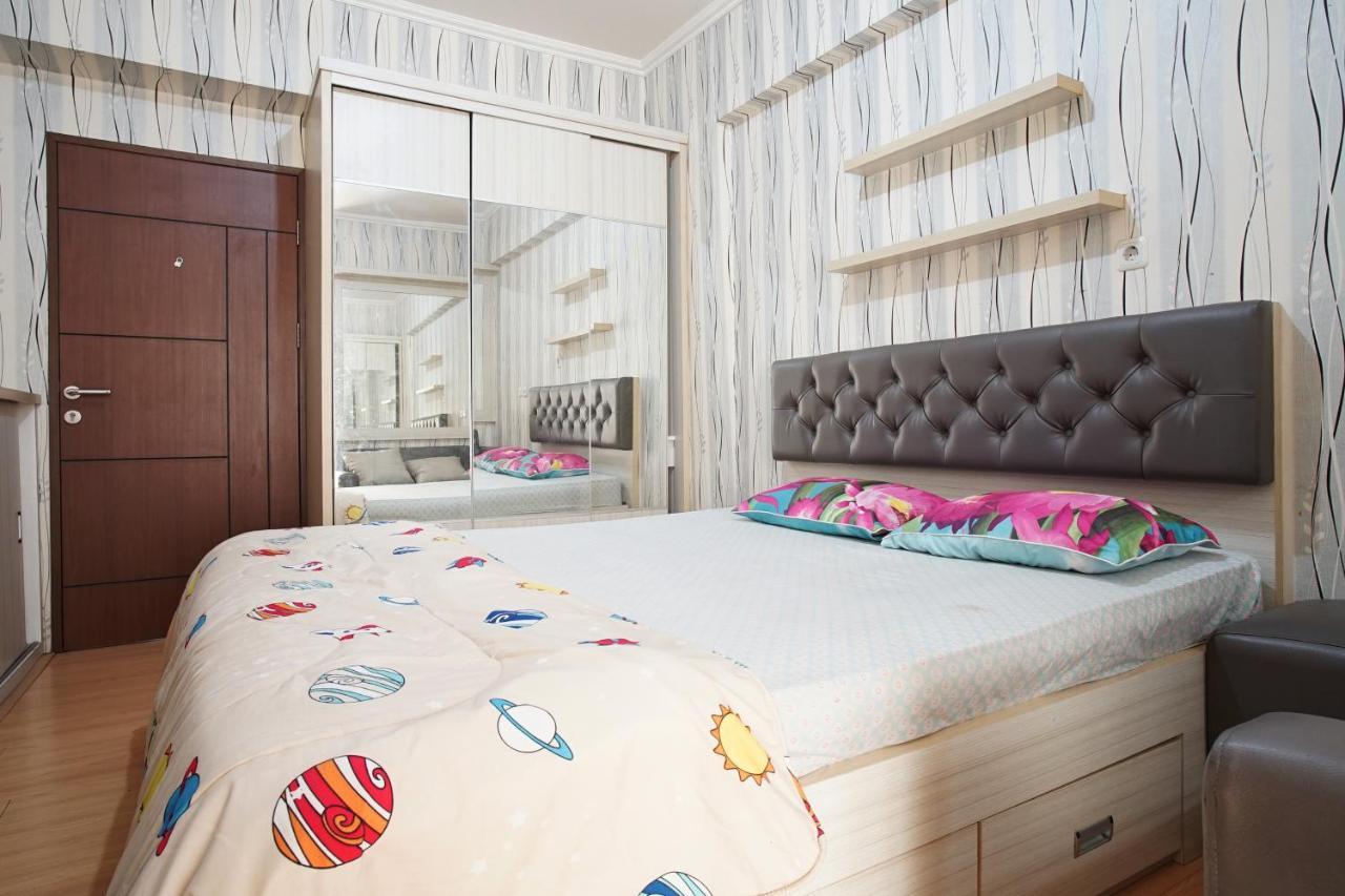 Planet Room Kemang View Бекаси Экстерьер фото