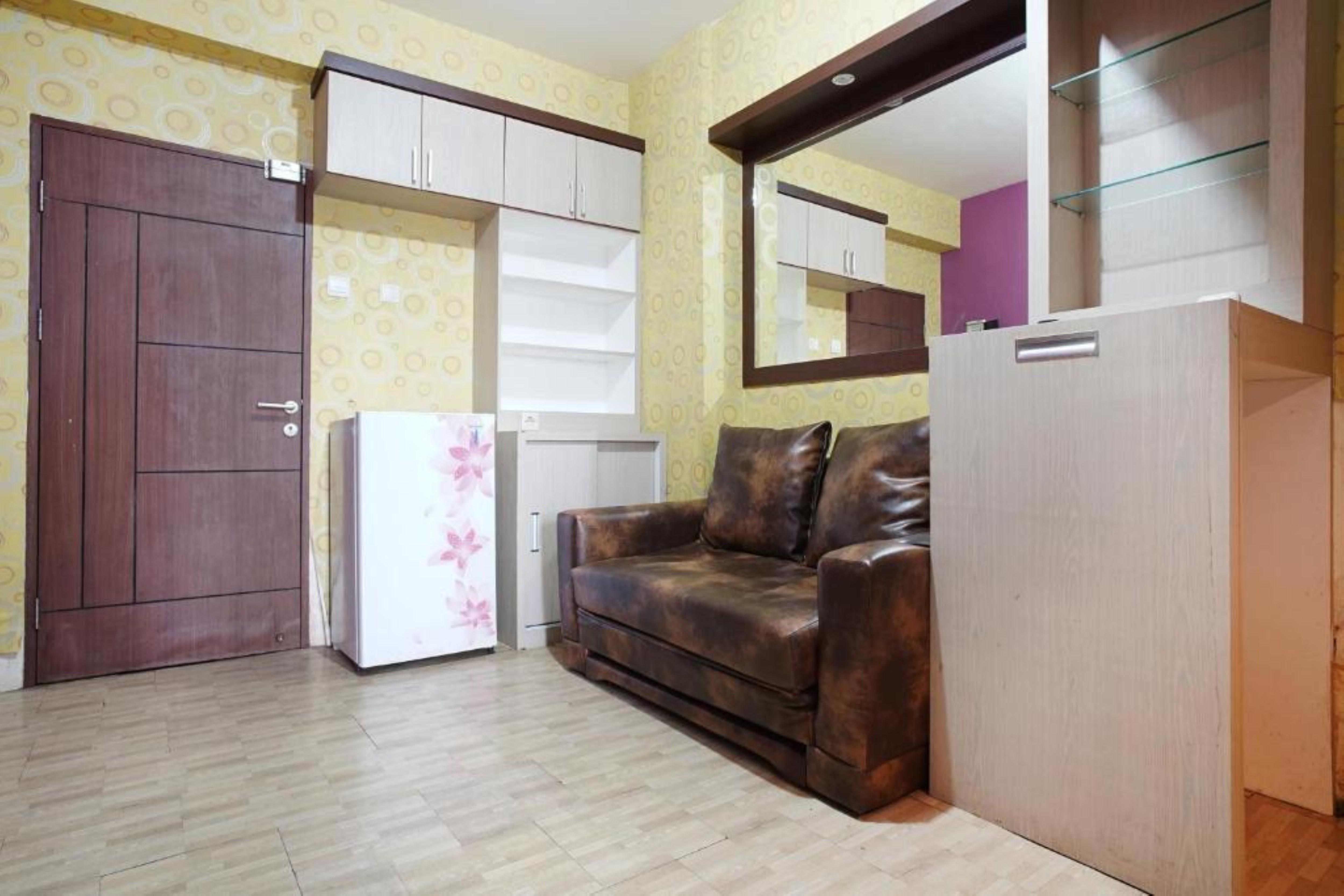 Planet Room Kemang View Бекаси Экстерьер фото